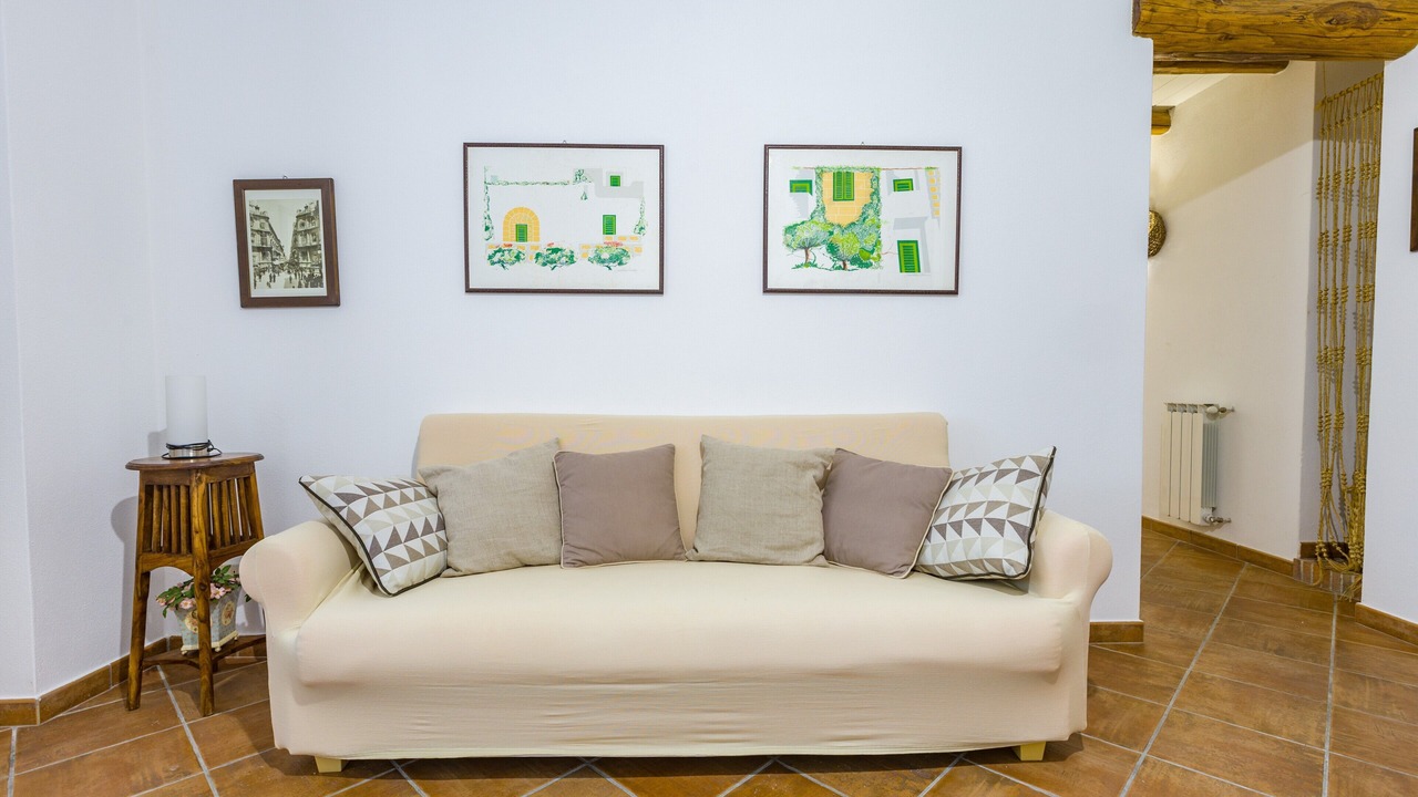 Photo of Livingroom in Piraino