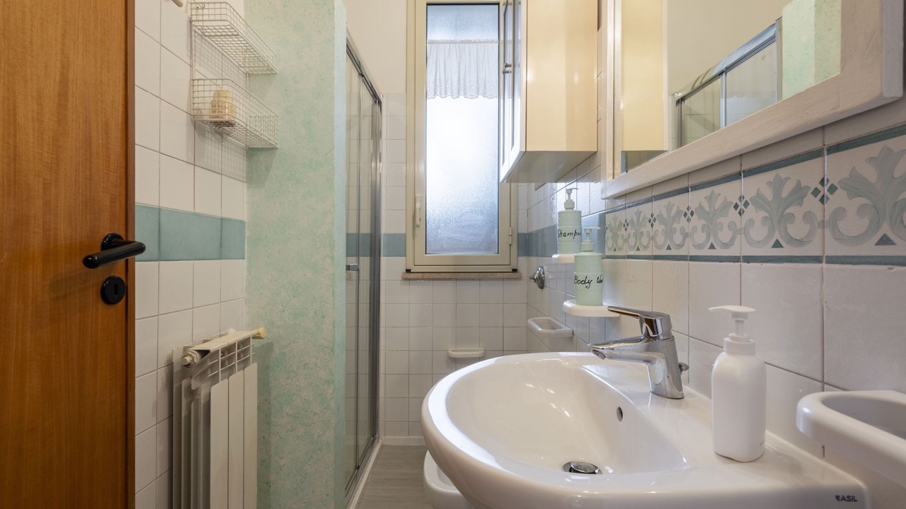 Photo of Bathroom in Porticello