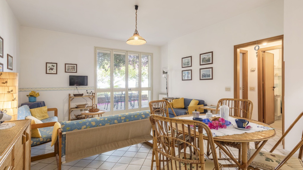 Photo of Livingroom in Porticello