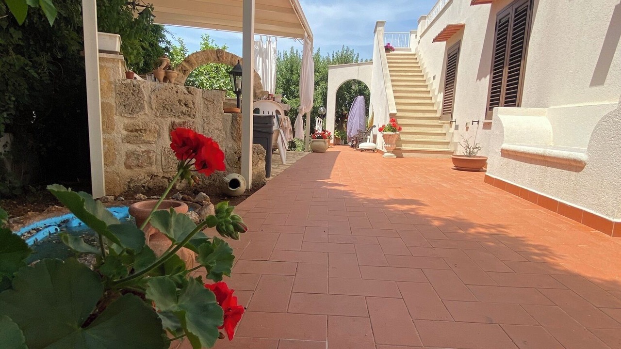 Photo of Patio Balcony in Citta del Mare