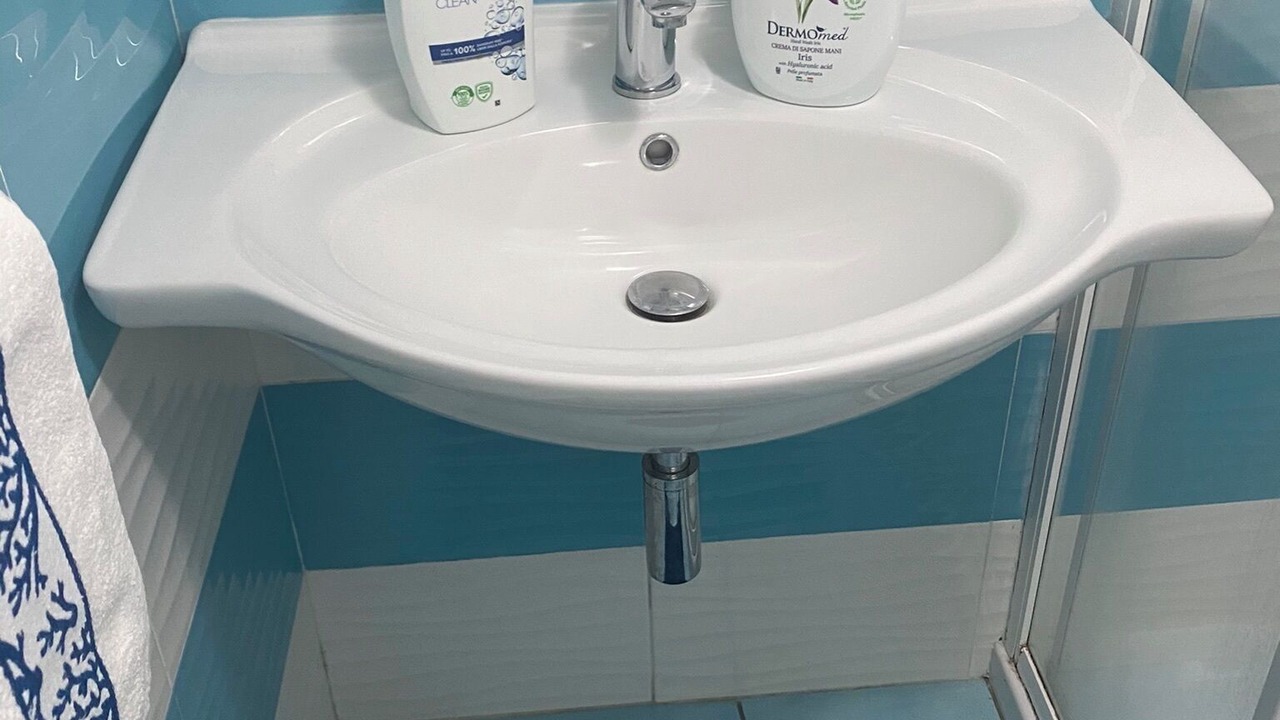 Photo of Bathroom in Le Forna