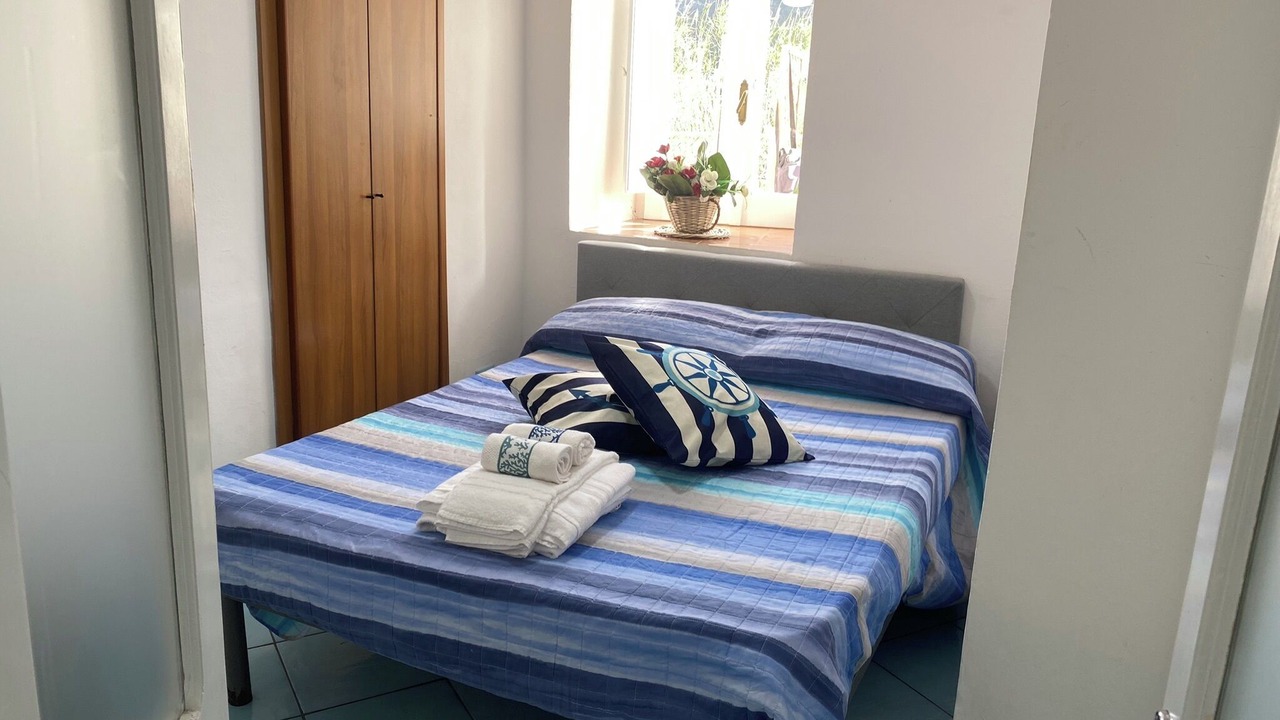 Photo of Bedroom in Le Forna