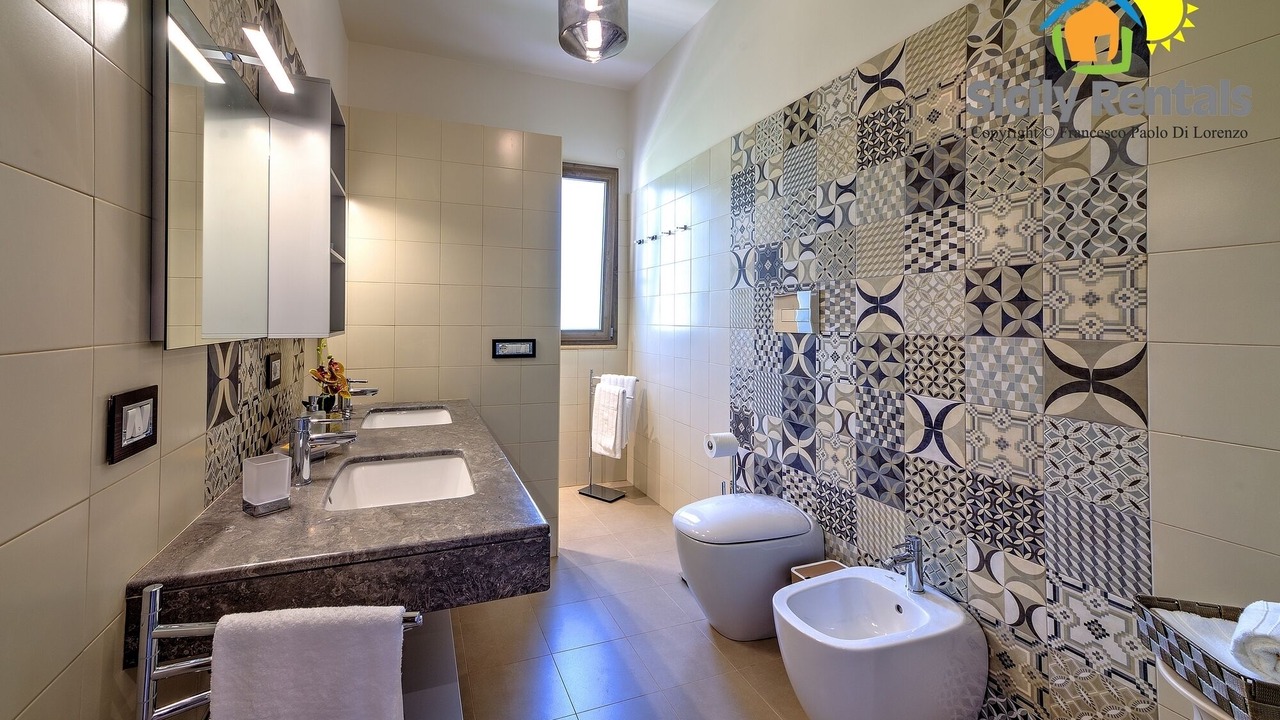 Photo of Bathroom in Ribera