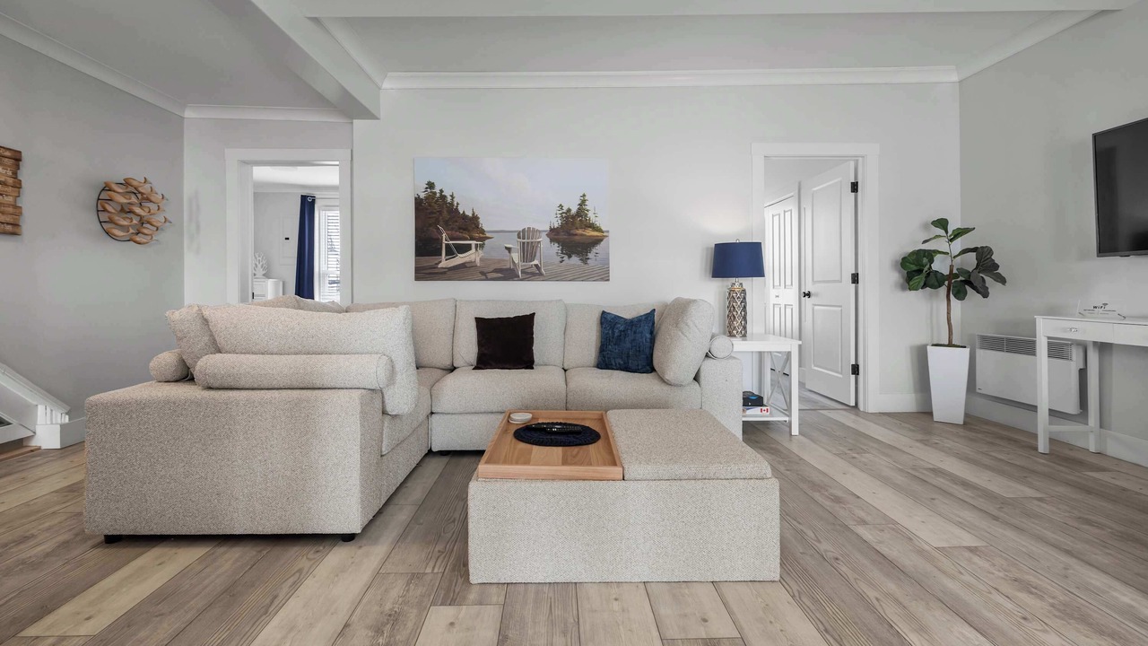 Photo of Livingroom in Queens Square