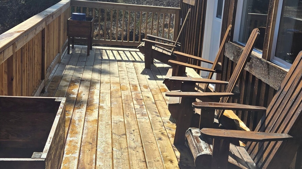 Photo of Patio Balcony in Lunenburg County