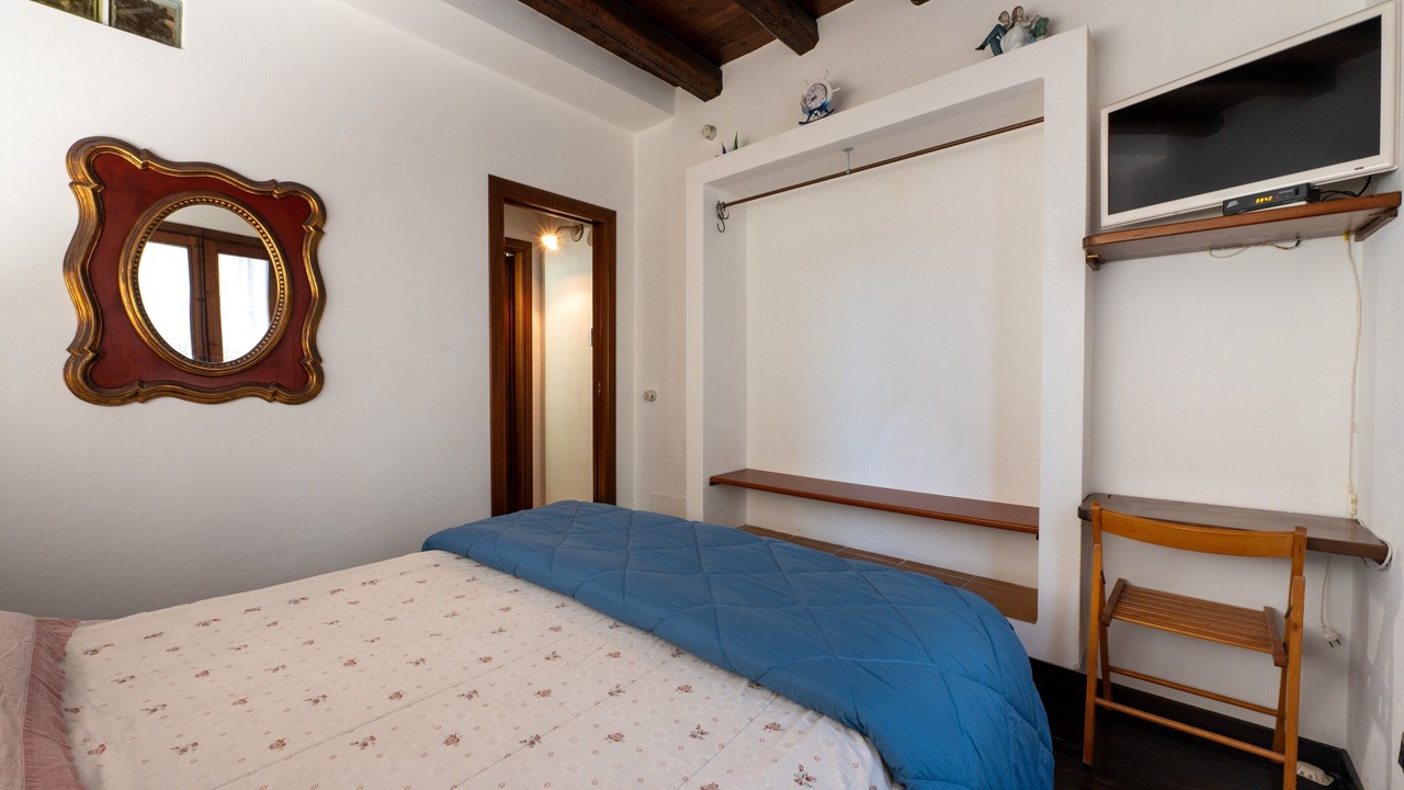 Photo of Bedroom in Porticello