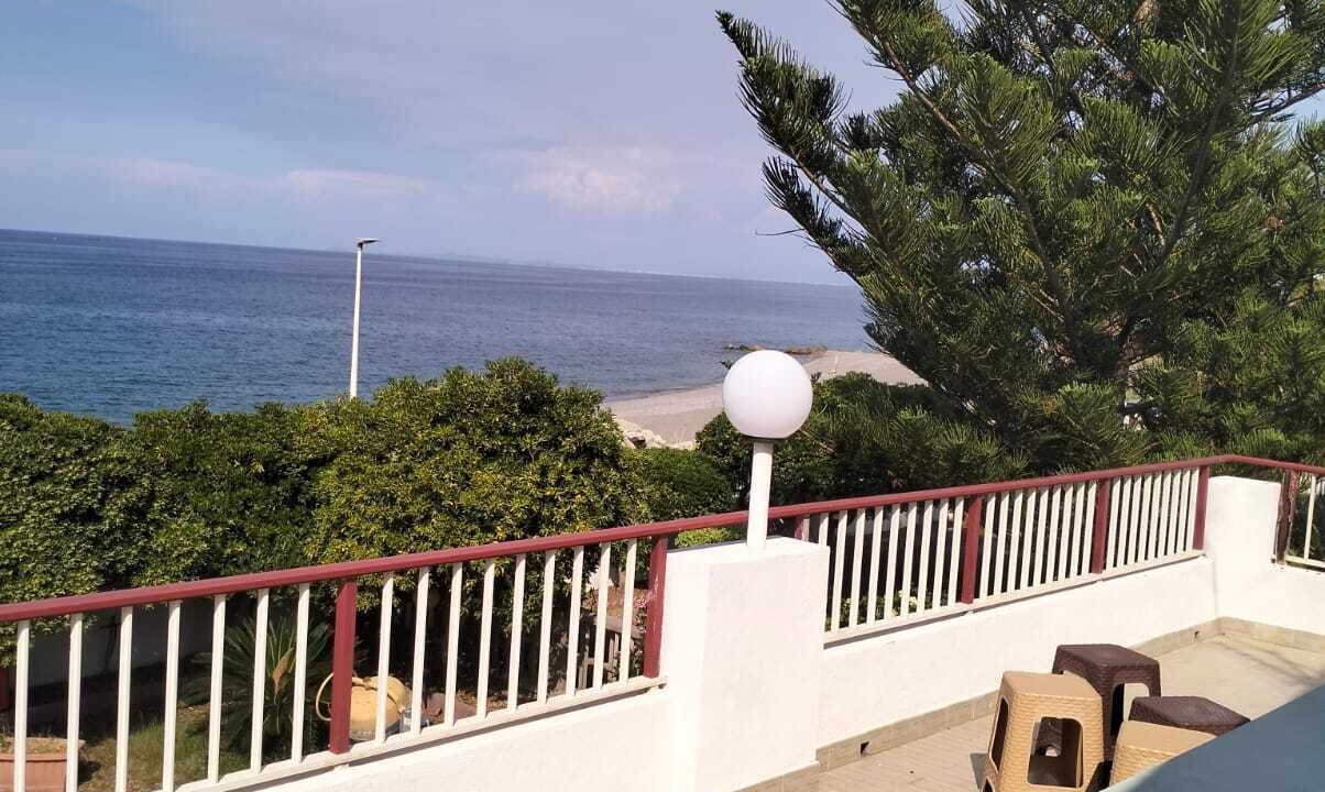 Photo of Outdoor in Patti