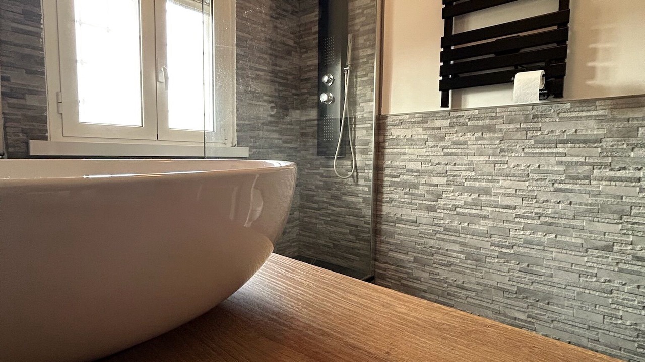 Photo of Bathroom in Suburbio XI della Vittoria