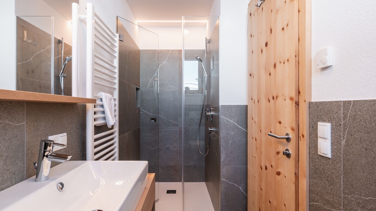 Photo of Bathroom in Gais