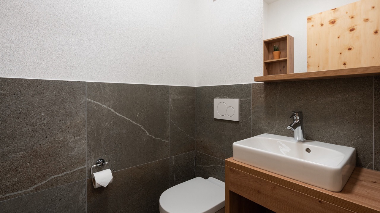 Photo of Bathroom in Gais