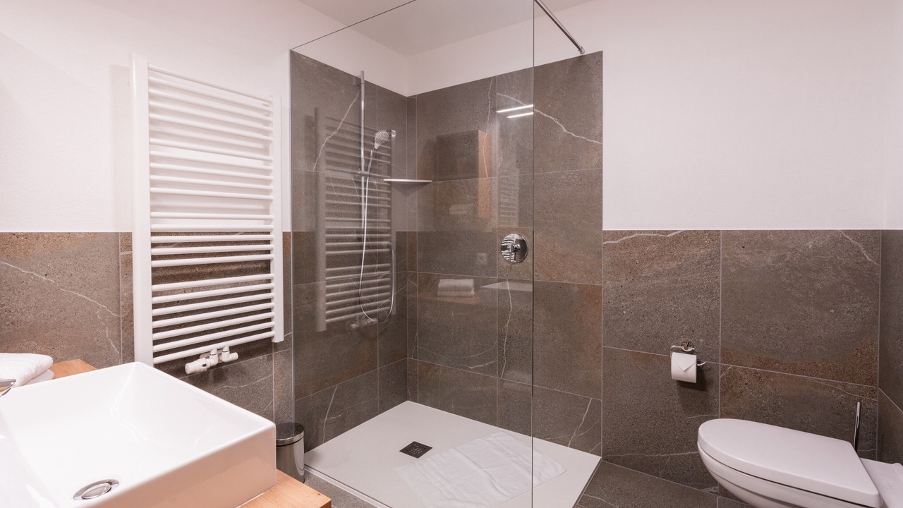 Photo of Bathroom in Gais