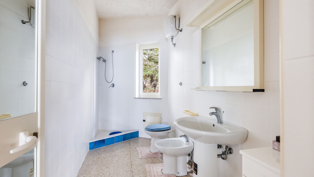 Photo of Bathroom in Caronia