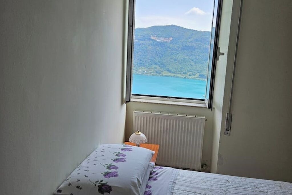 Photo of Bedroom in Genzano di Roma