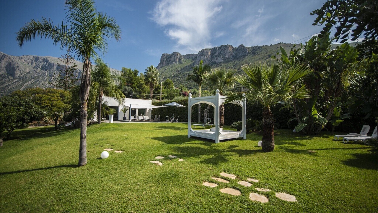 Photo of Outdoor in Terrasini