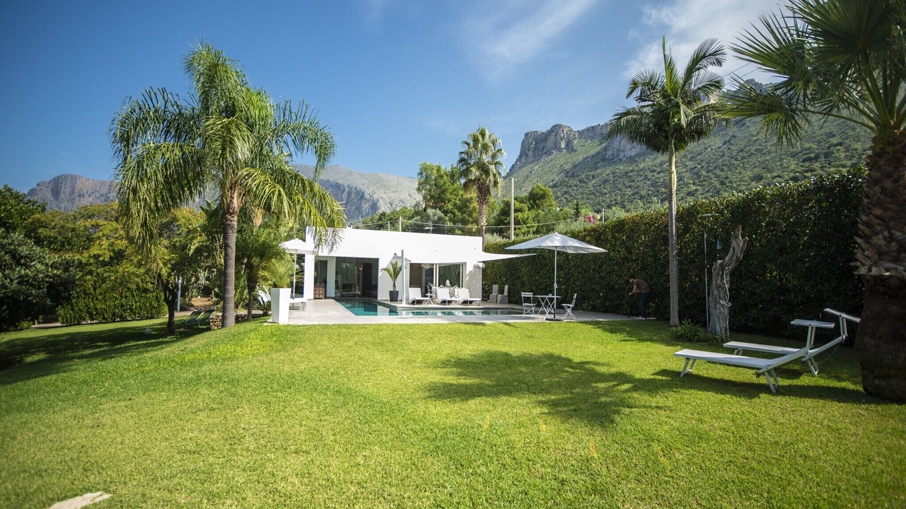 Photo of Outdoor in Terrasini