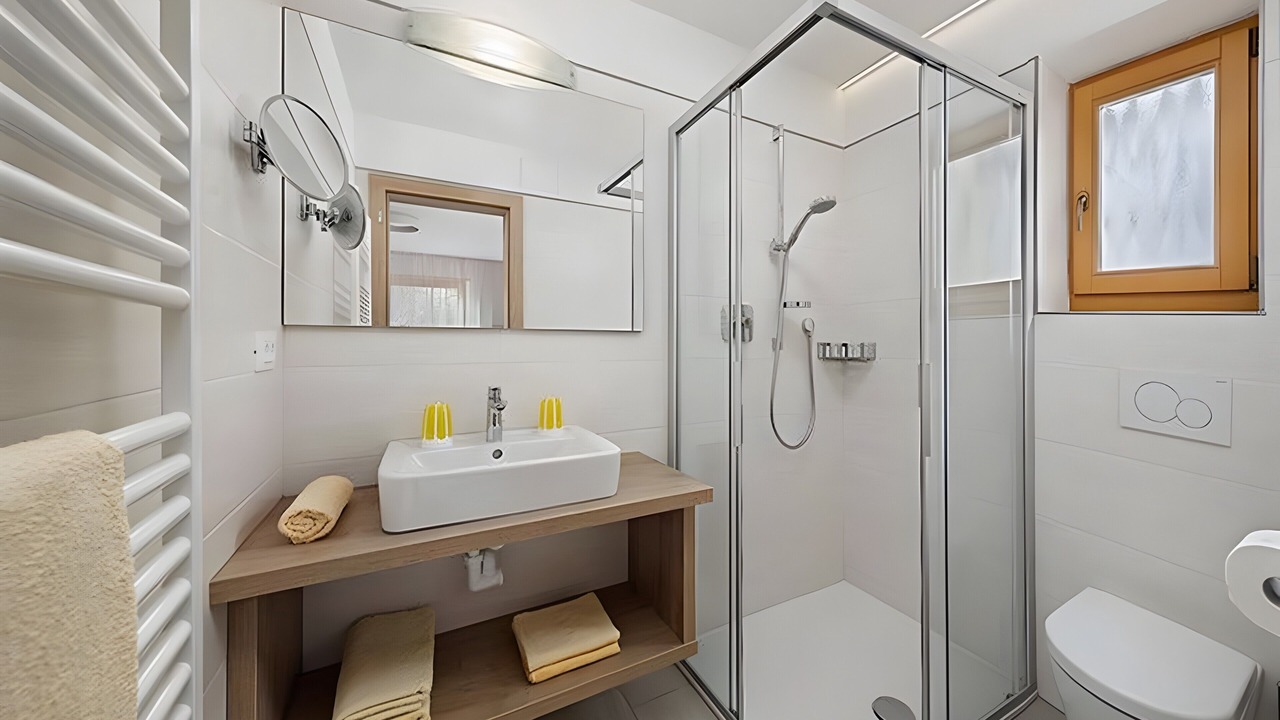 Photo of Bathroom in Schenna