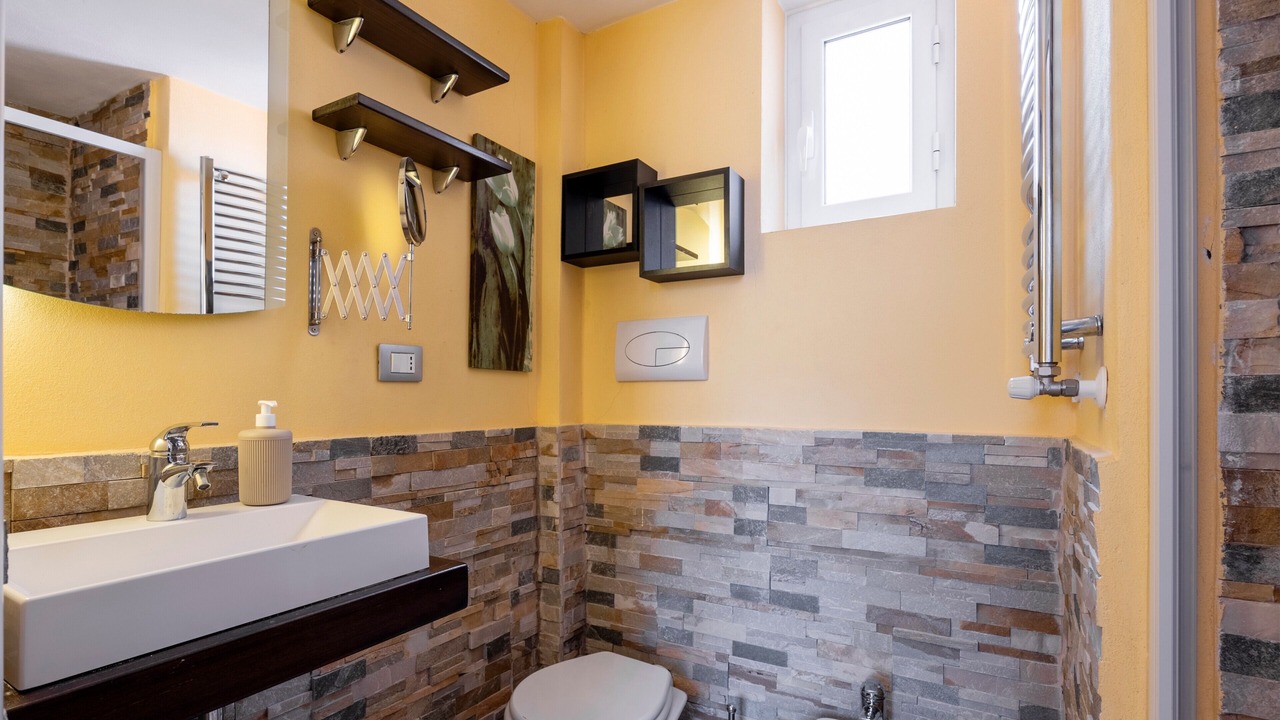 Photo of Bathroom in Palermo