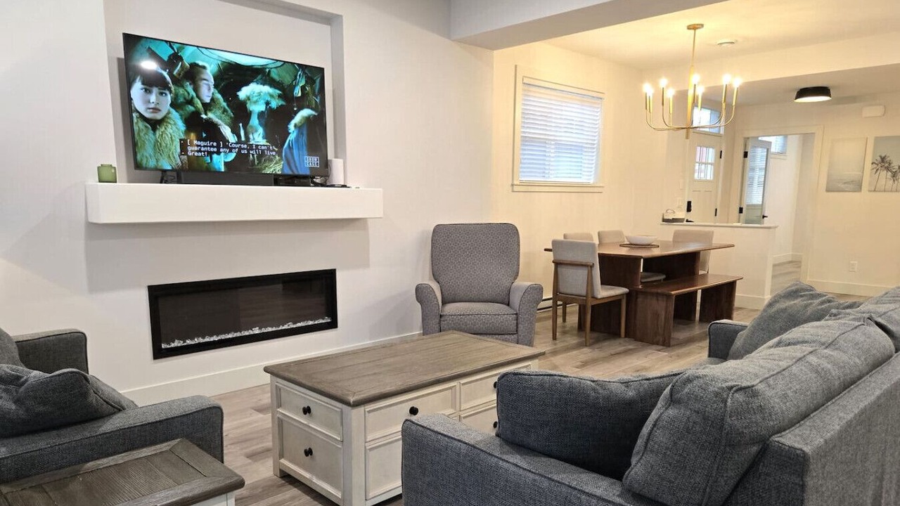 Photo of Livingroom in Osoyoos