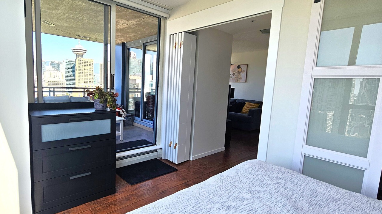 Photo of Bedroom in Crosstown