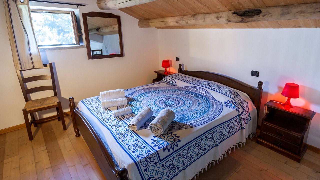 Photo of Bedroom in Capri Leone
