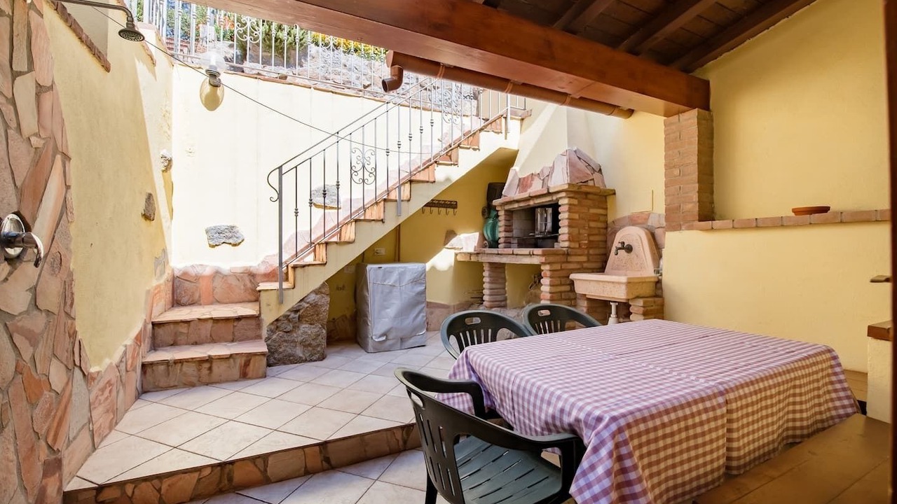 Photo of Outdoor in Geremeas