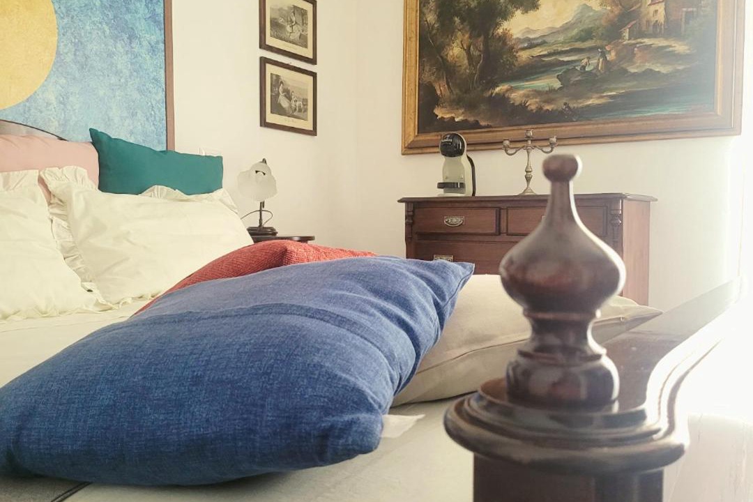 Photo of Bedroom in Brolo