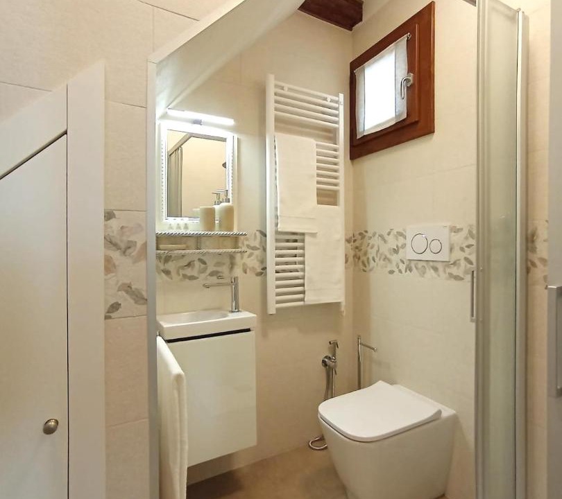 Photo of Bathroom in Burano