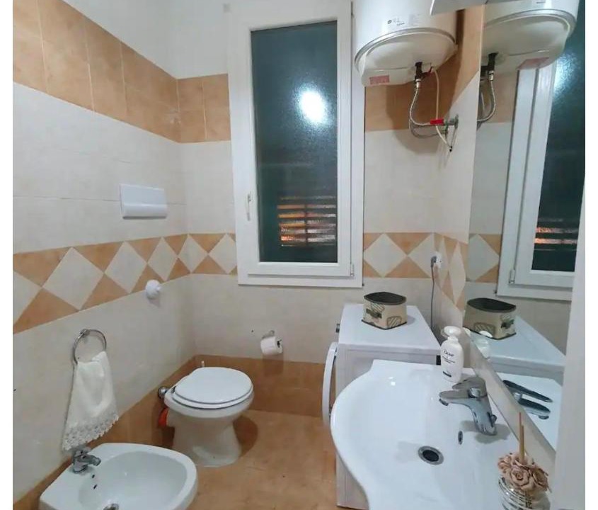 Photo of Bathroom in Aspra
