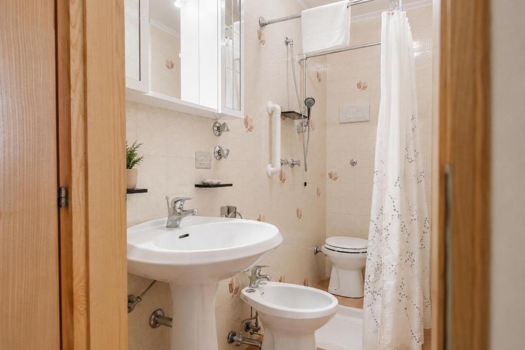 Photo of Bathroom in Fielis