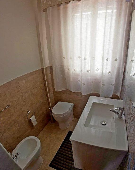 Photo of Bathroom in Marettimo