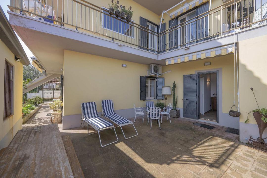 Photo of Patio Balcony in Province of Messina