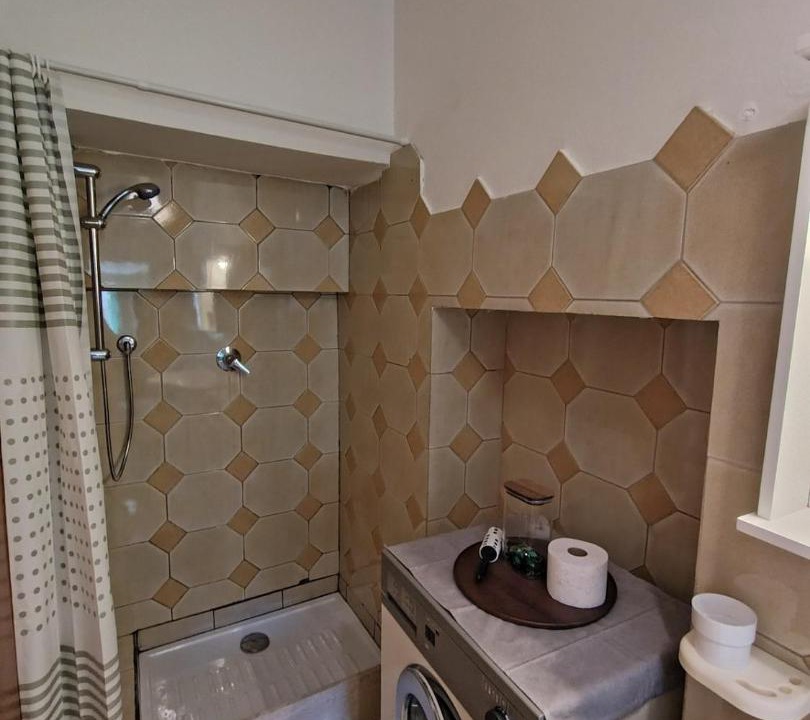 Photo of Bathroom in Alatri