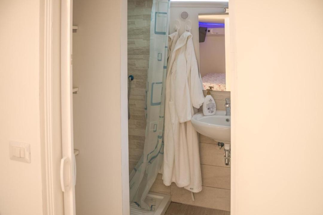 Photo of Bathroom in Grottaferrata
