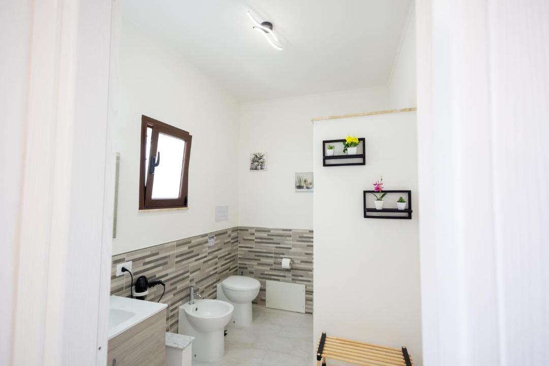 Photo of Others in Cinisi