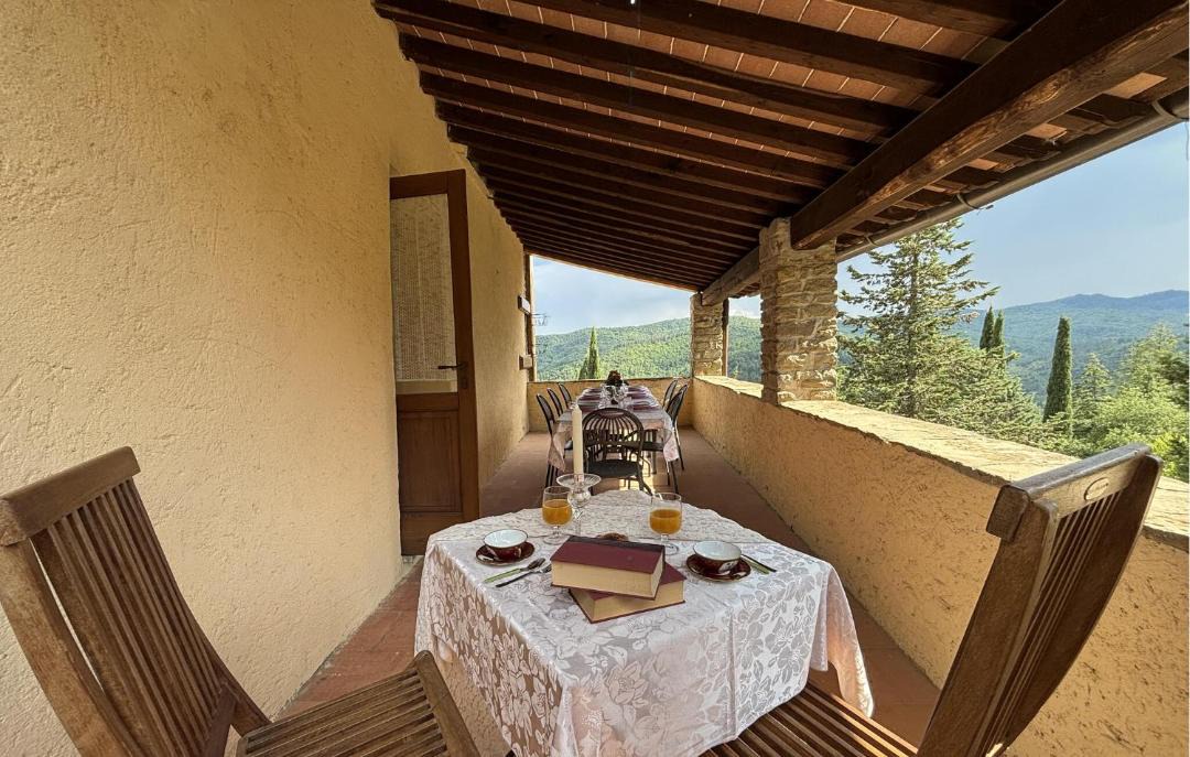 Photo of Patio Balcony in Pieve al Bagnoro
