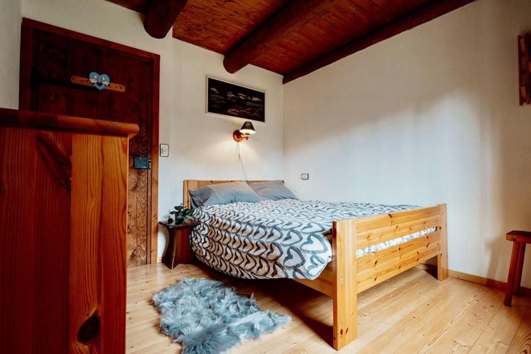 Photo of Bedroom in Tonadico