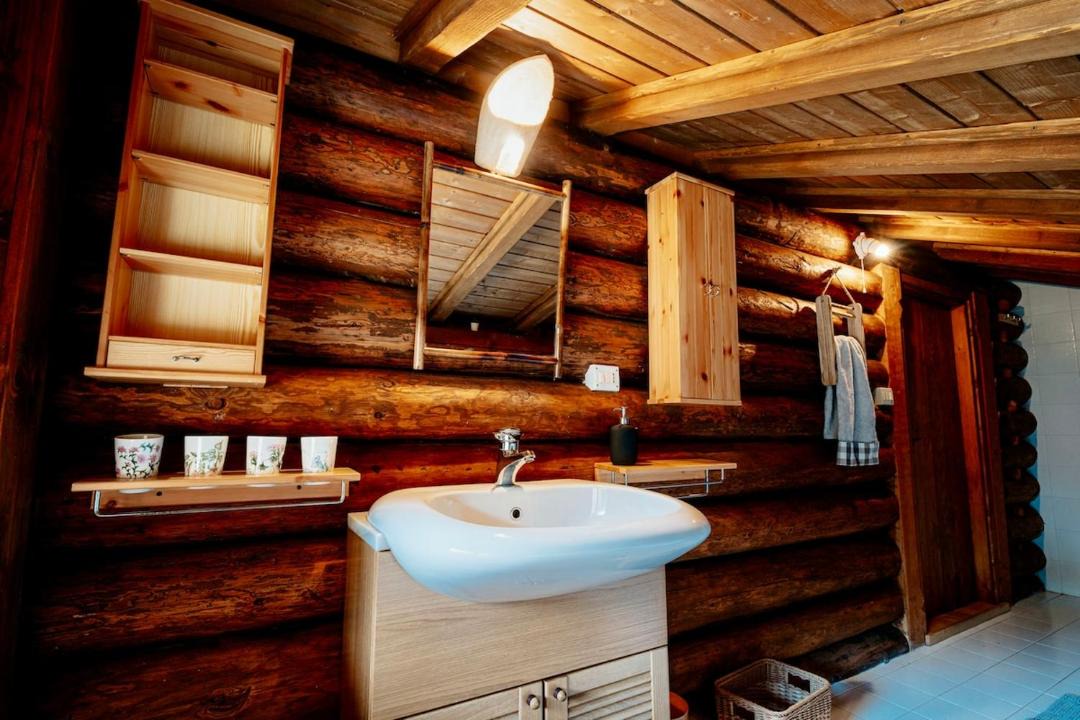 Photo of Bathroom in Tonadico