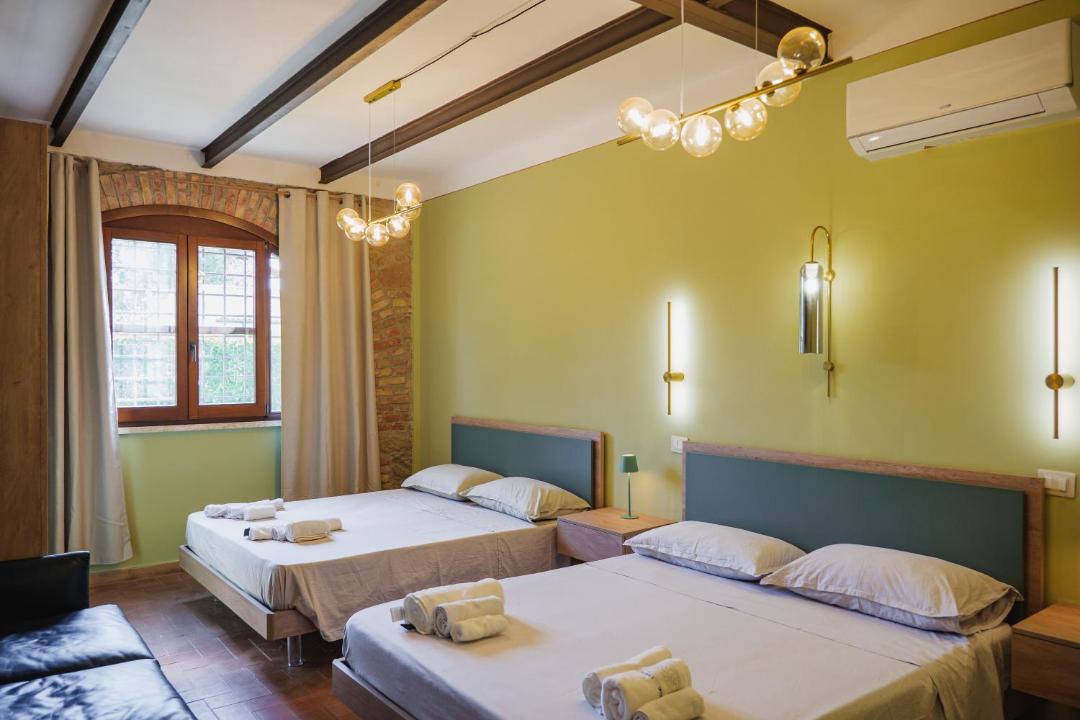 Photo of Bedroom in Latina Lido