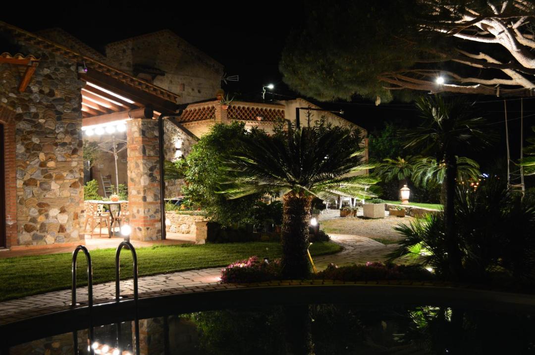 Photo of Others in Spadafora
