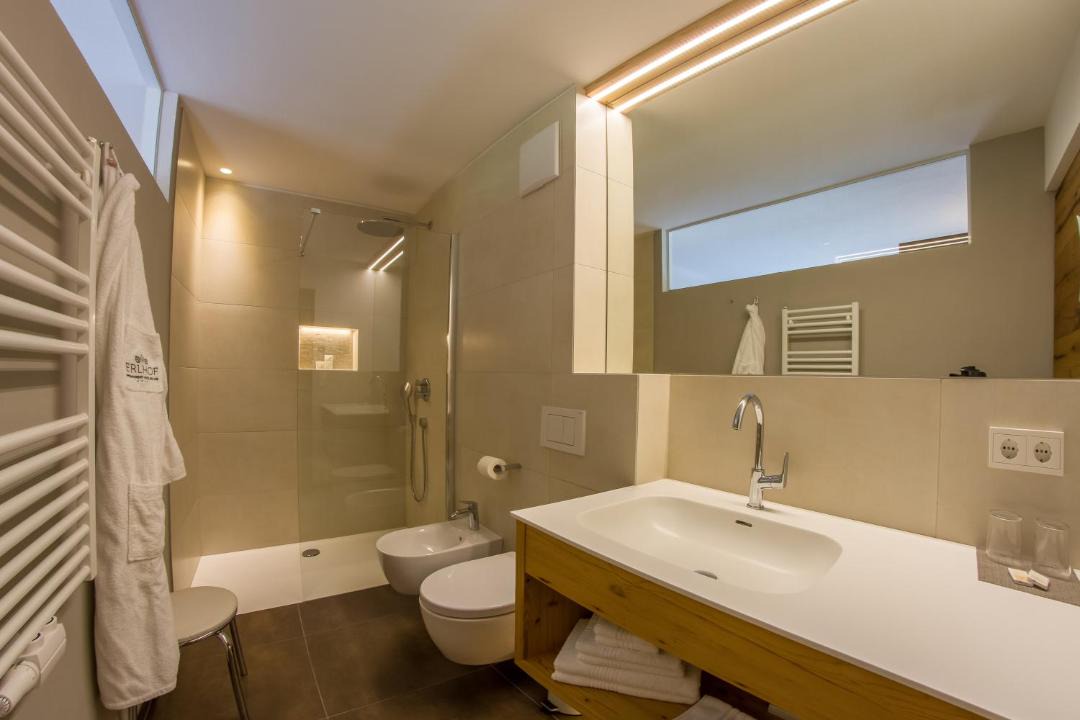 Photo of Bathroom in Lutago