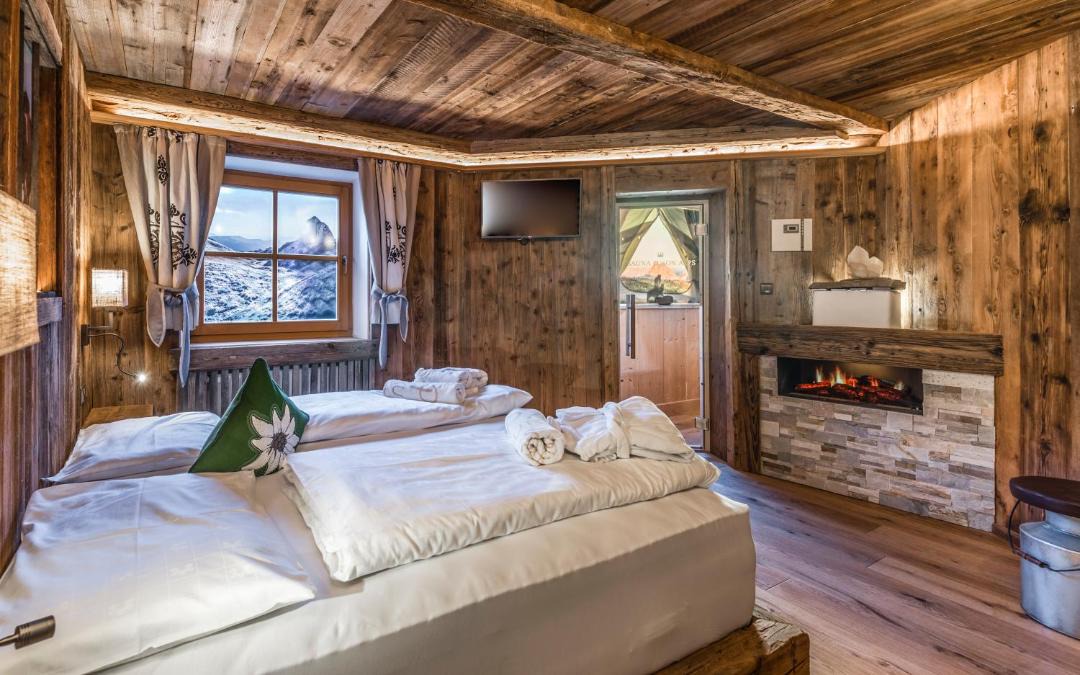 Photo of Bedroom in Luson