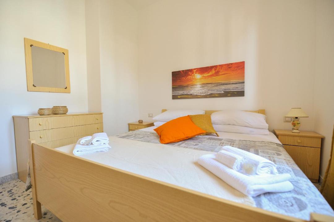 Photo of Bedroom in Lido Manfria