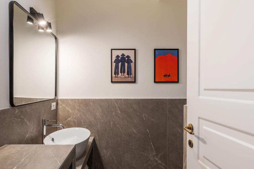 Photo of Bathroom in Rione XVI Ludovisi