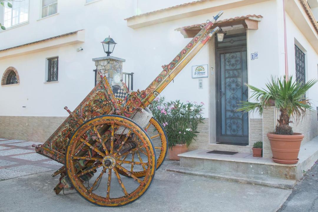 Photo of Others in Cinisi