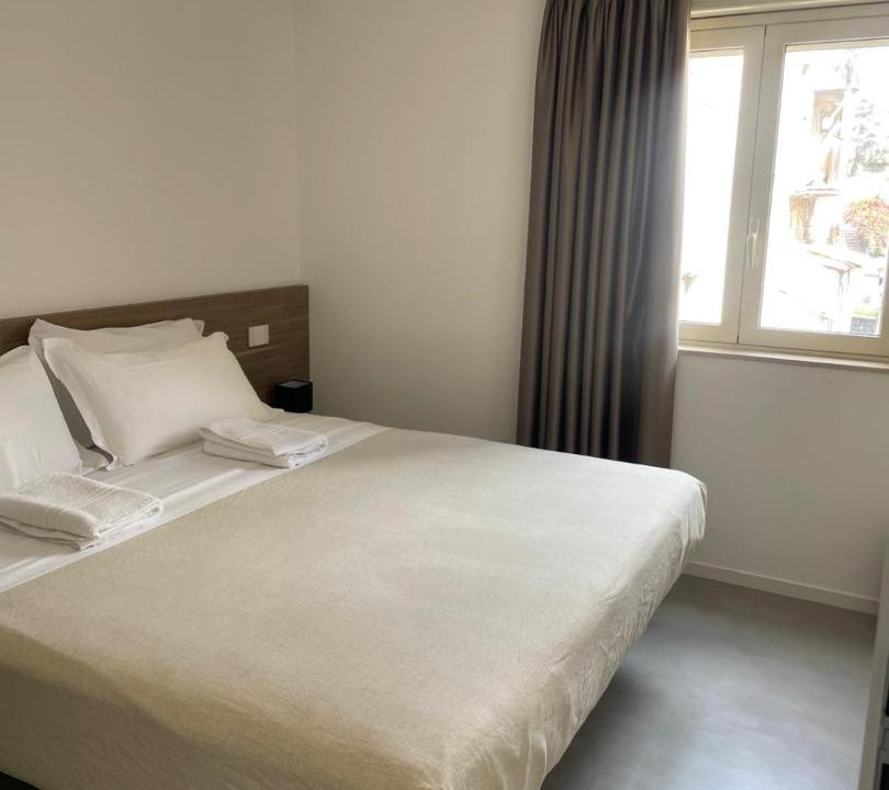 Photo of Bedroom in Brolo