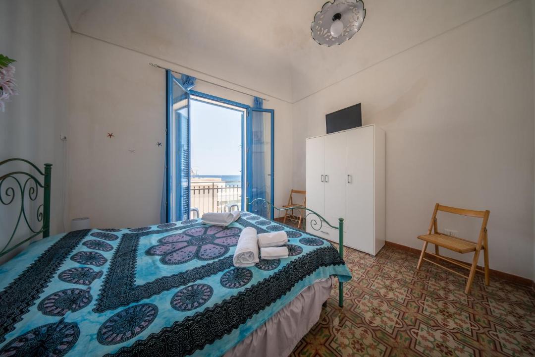 Photo of Bedroom in Marettimo