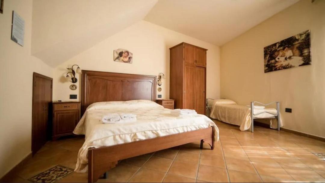 Photo of Others in Licata