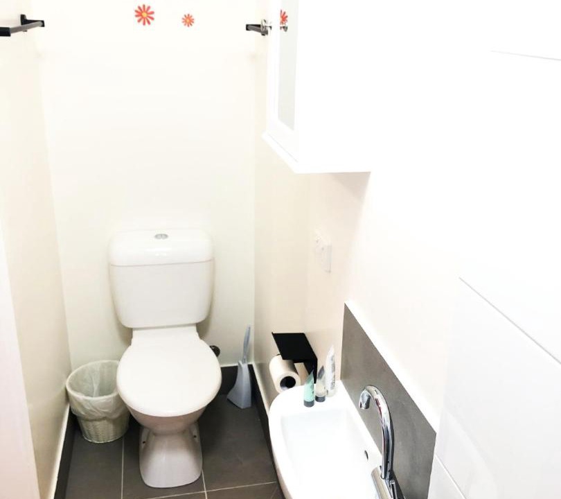 Photo of Bathroom in Chinchilla