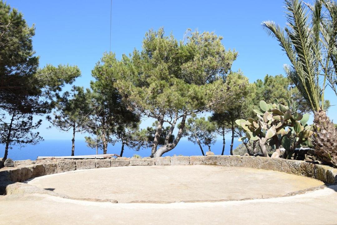Photo of Others in Pantelleria