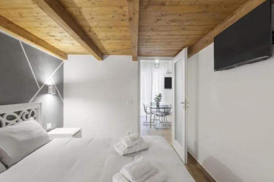 Photo of Bedroom in Carini